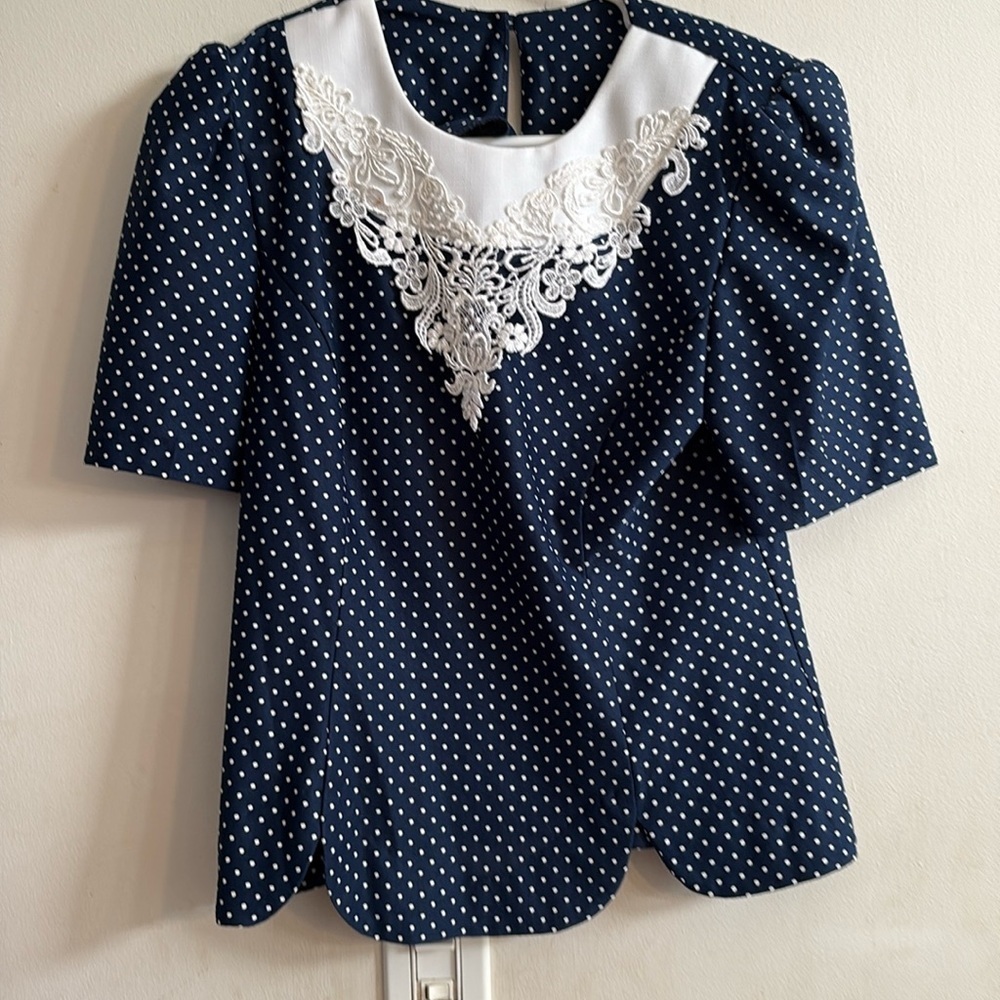 Vintage Whirlaway Sleeve Top Blouse Size 8P navy blue